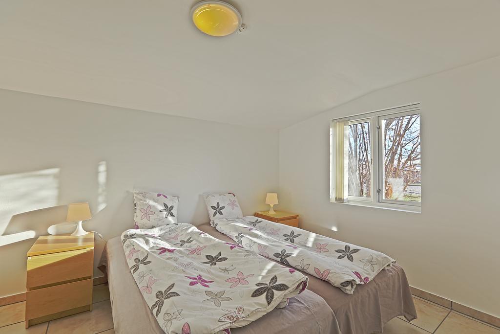 Strandens Apartment อิสเฮย ภายนอก รูปภาพ